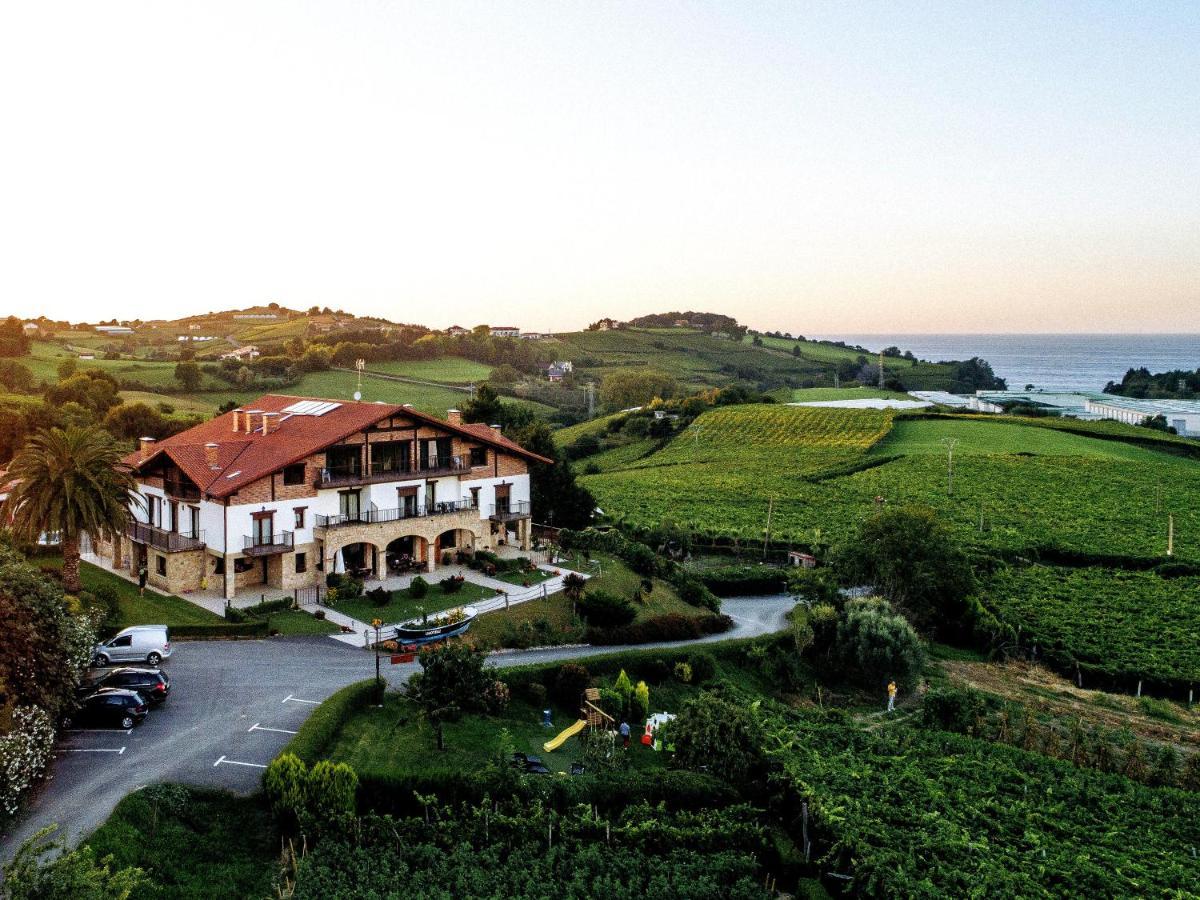 Usotegi Guest House Getaria Exterior photo