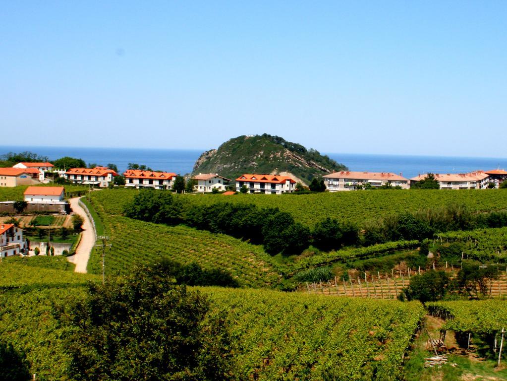 Usotegi Guest House Getaria Exterior photo