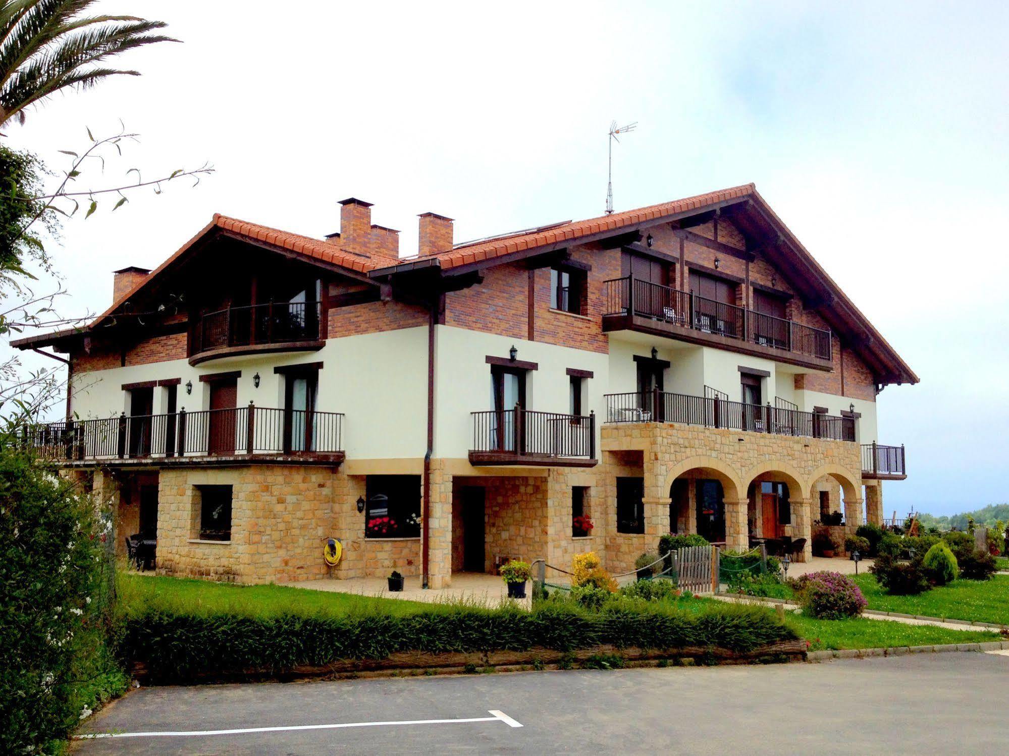 Usotegi Guest House Getaria Exterior photo