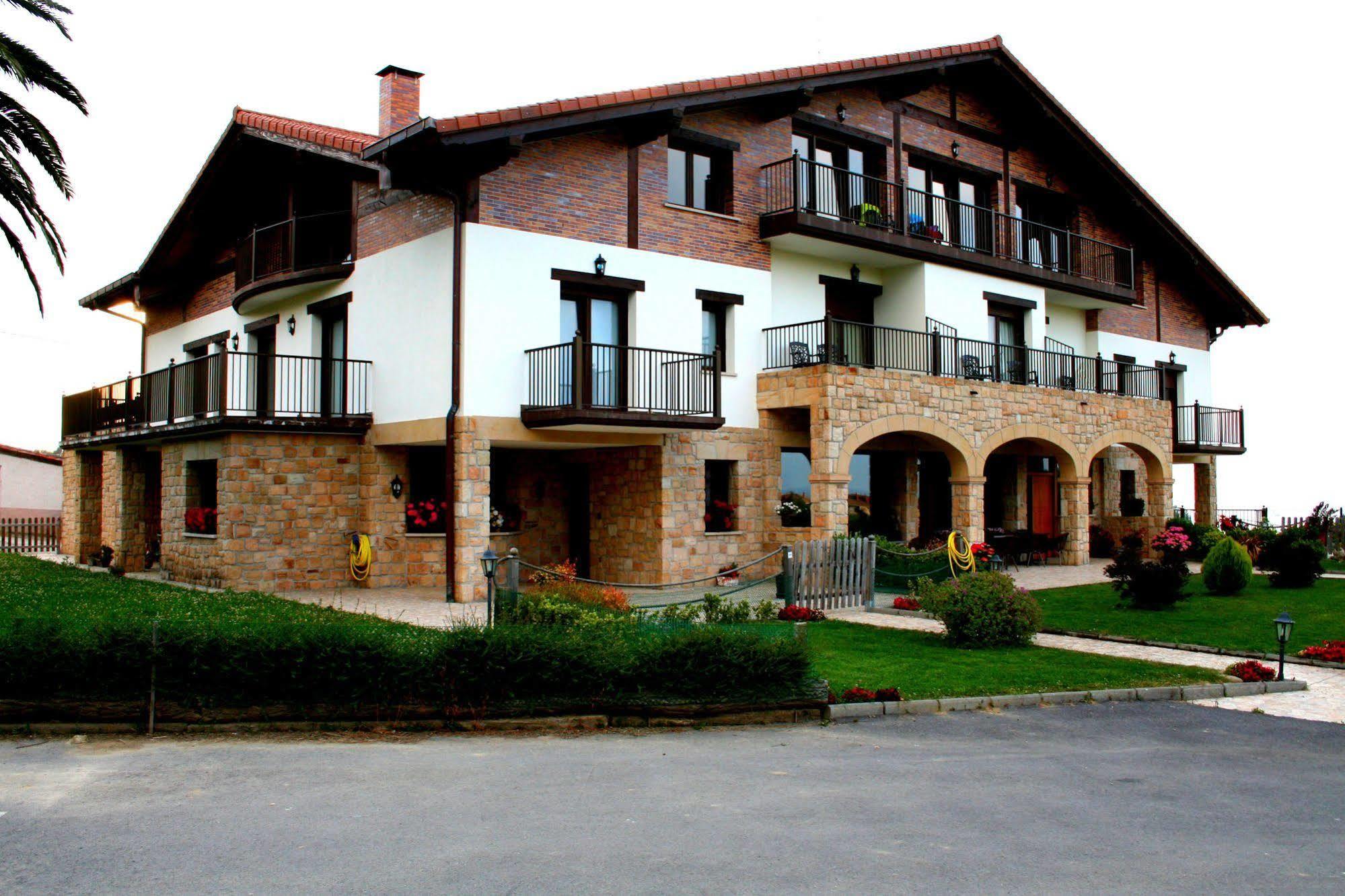 Usotegi Guest House Getaria Exterior photo